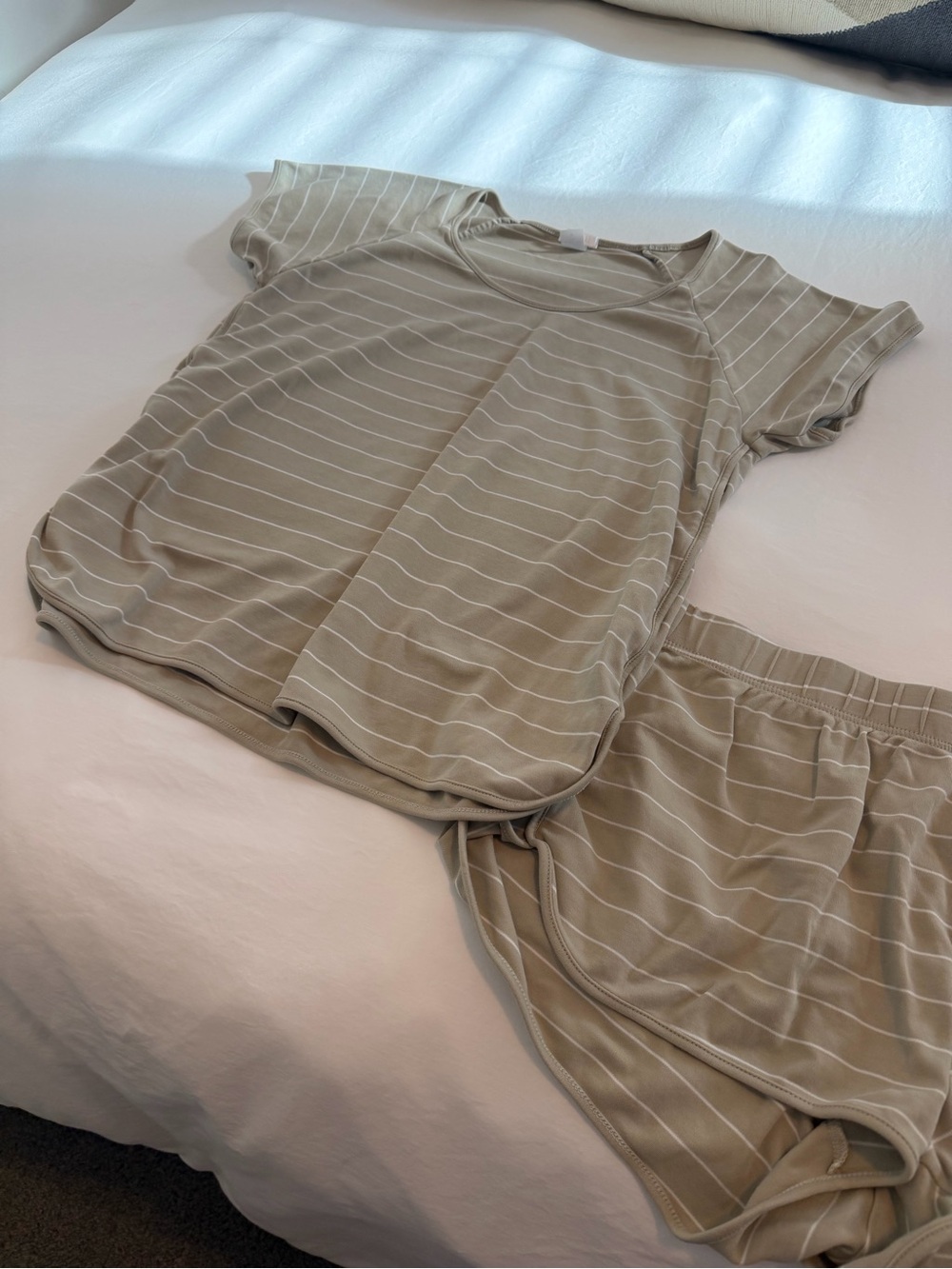LAKE Women’s Short Sleeve Stripe Pajama Set in Light Taupe